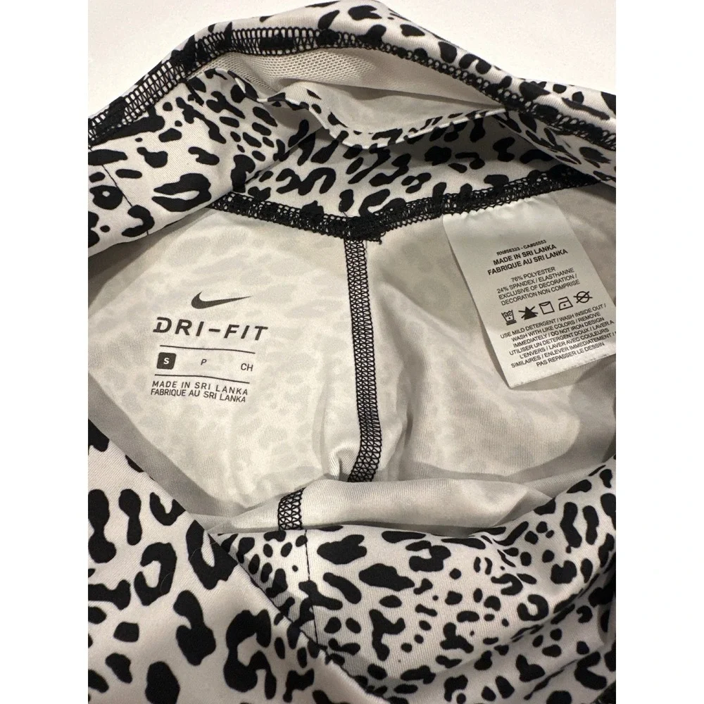 Nike Dri-FIT‎ One-Luxe Women Leopard Print High Waisted Leggings Small